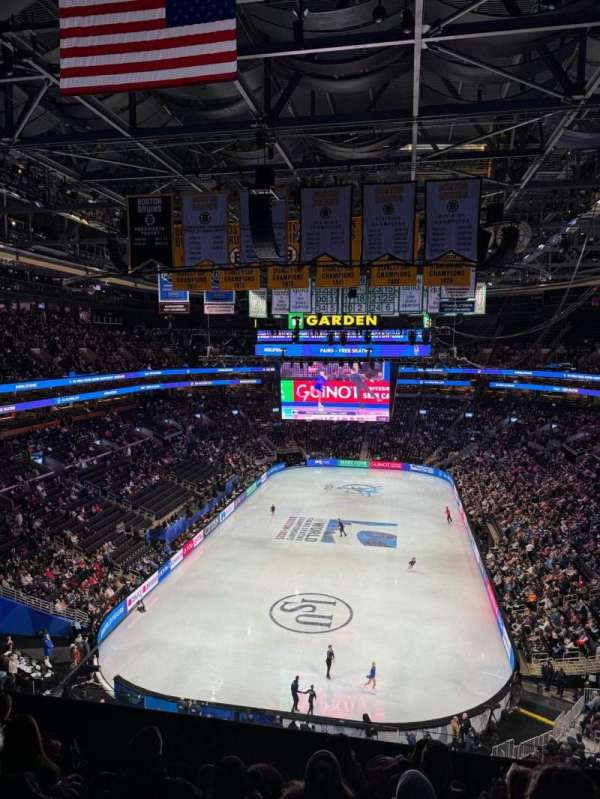 TD Garden, bloc: 323, rangée: 7