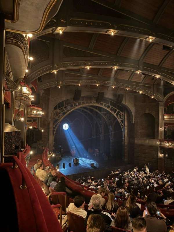 Lyric Theatre, bloc: Dress Circle Box C, place: 4