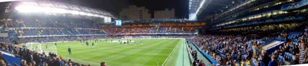 Stamford Bridge, bloc: Matthew Harding Lower 9, rangée: AA, place: 328