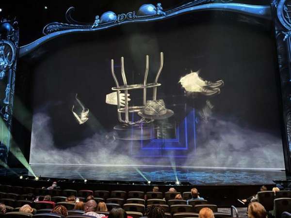 Michael Jackson One Theatre, bloc: 102, rangée: J, place: 22