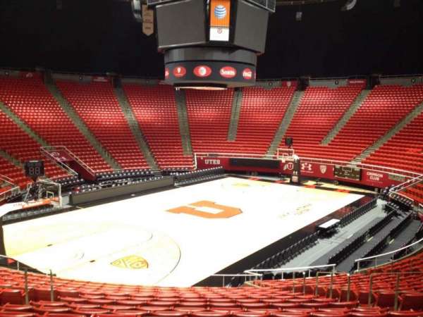 Jon M. Huntsman Center, bloc: D, rangée: 19, place: 7