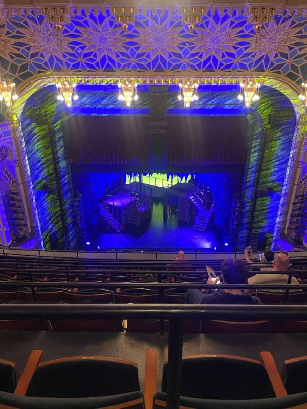 Mainstage at the New York City Center, bloc: Balcony, rangée: H, place: 129