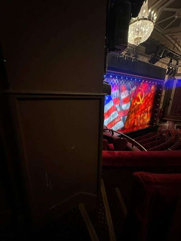 Imperial Theatre, bloc: Front Mezzanine L, rangée: B, place: 111