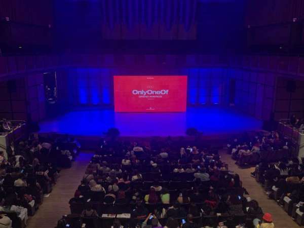 Meridian Arts Centre - Studio Theatre, bloc: DRESS, rangée: A, place: 230