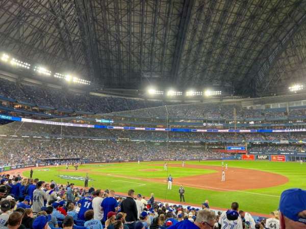 Rogers Centre, bloc: 114L, rangée: 21, place: 101