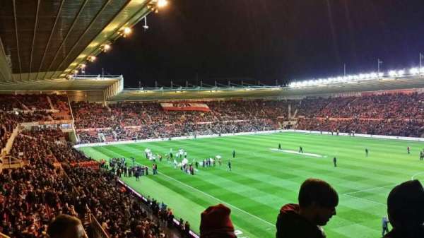 Riverside Stadium, bloc: 65, rangée: 27, place: 38