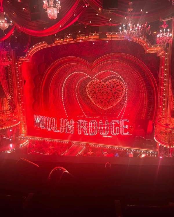 Al Hirschfeld Theatre, bloc: Mezzanine R, rangée: C, place: 2