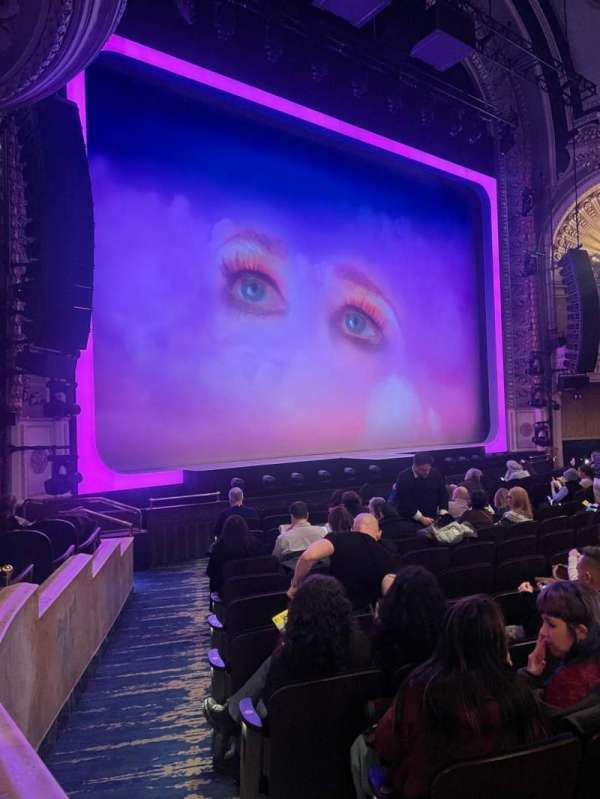 Palace Theatre, Broadway, bloc: Orchestra L, rangée: L, place: 1