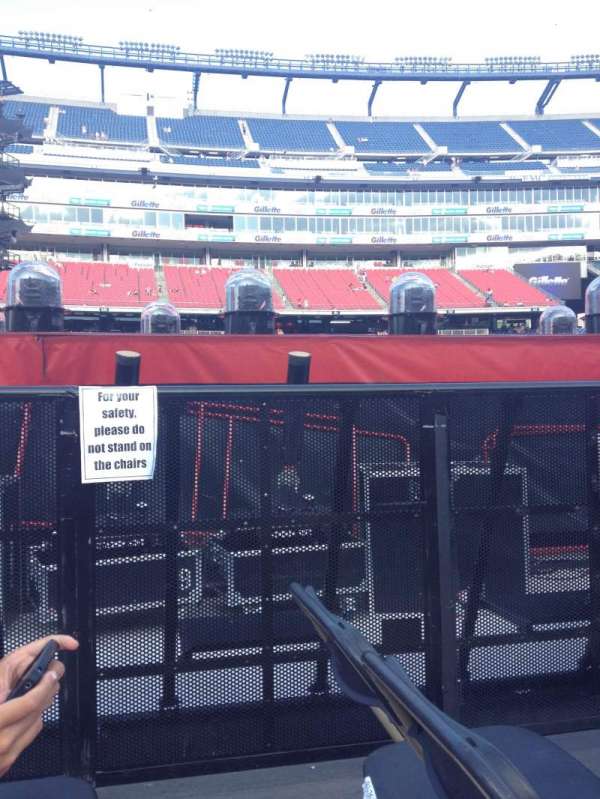Gillette Stadium, bloc: Floor B3, rangée: 27, place: 2