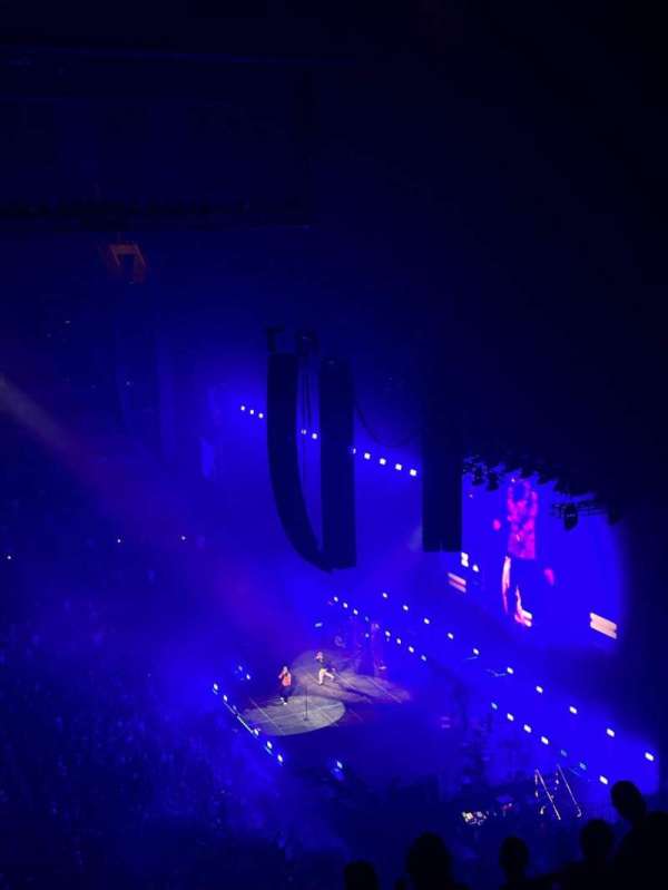 Barclays Center, bloc: 207, rangée: 7, place: 16