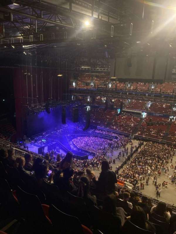 Qudos Bank Arena, bloc: 82, rangée: L, place: 702