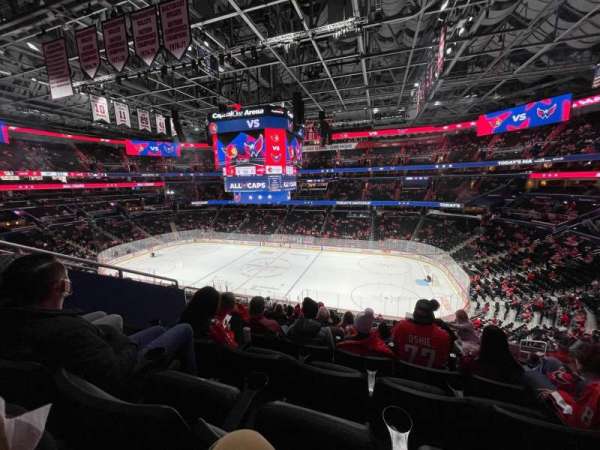 Capital One Arena, bloc: 202, rangée: L, place: 6