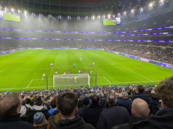 Tottenham Hotspur Stadium, bloc: 254, rangée: 29, place: 224