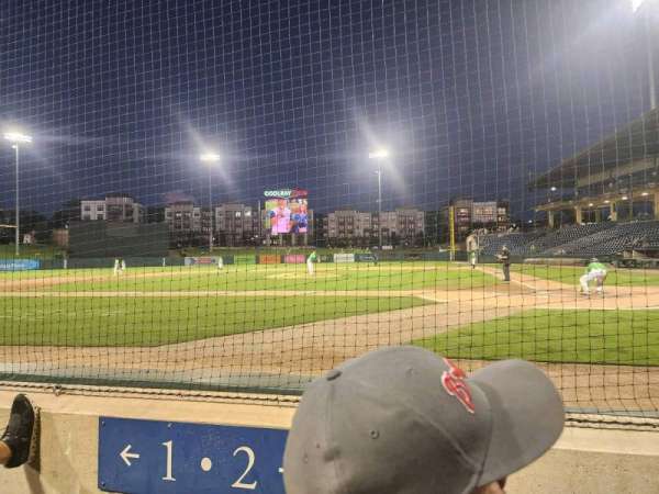 Coolray Field, bloc: 02, rangée: B, place: 12