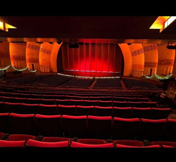 Radio City Music Hall, bloc: 1st Mezzanine 3, rangée: J, place: 305