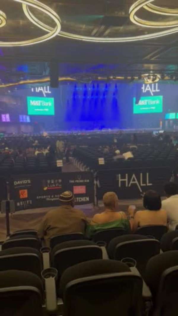 The HALL at Live!, bloc: 100, rangée: B