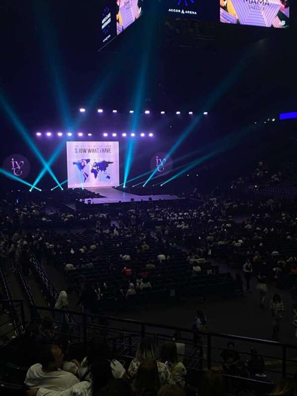 Accor Arena, bloc: Gradin T, rangée: 14, place: 2