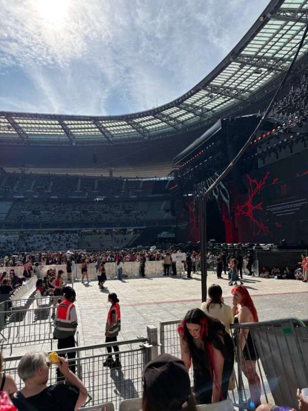 Stade de France, bloc: H2, rangée: 06, place: 16