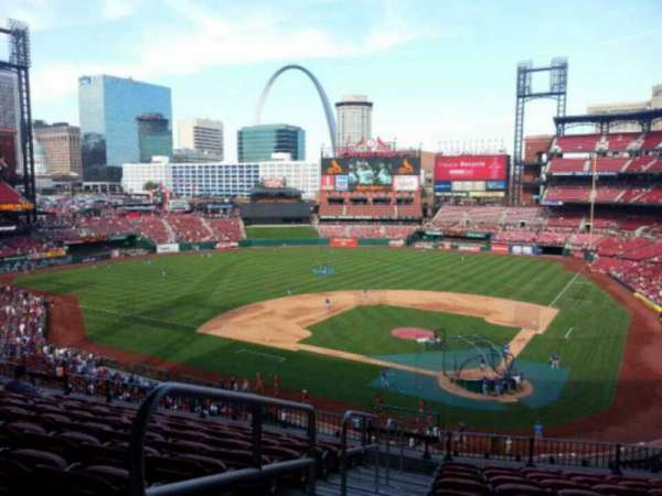 Busch Stadium, bloc: 252, rangée: 11, place: 18
