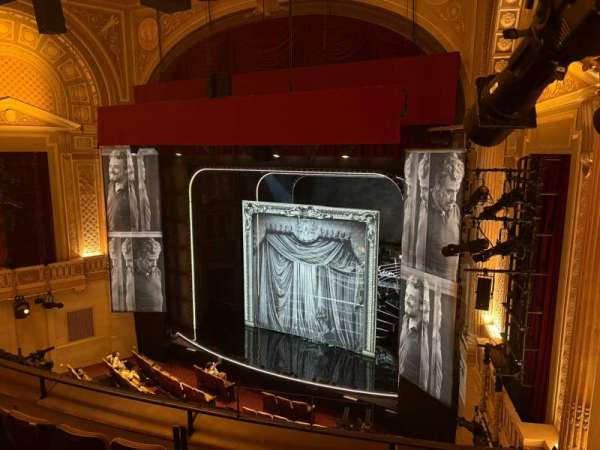 Samuel J. Friedman Theatre, bloc: Mezzanine R, rangée: C, place: 8