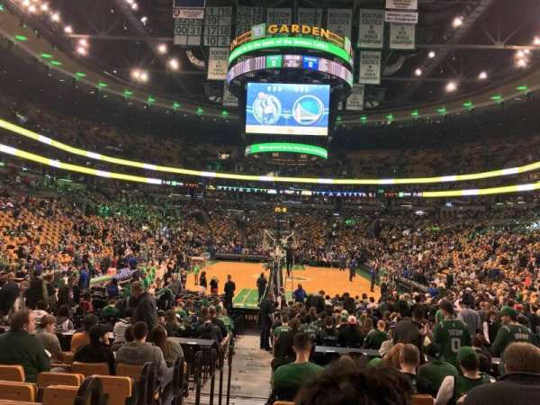 TD Garden, bloc: 17, rangée: 10, place: 22