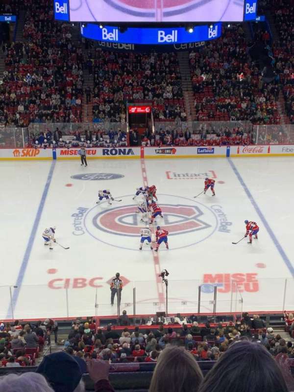 Centre Bell, bloc: 213, rangée: D, place: 9