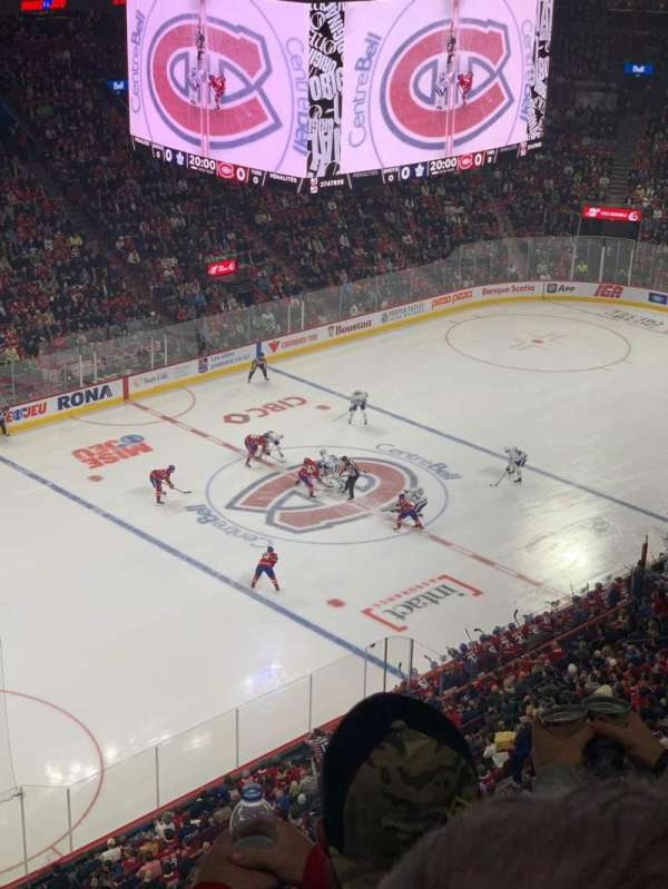 Centre Bell, bloc: 305, rangée: C, place: 6