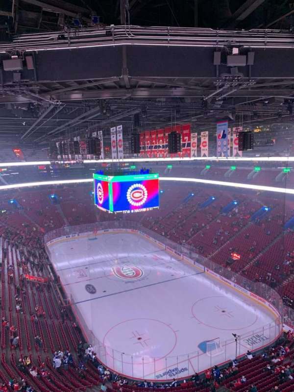 Centre Bell, bloc: 330, rangée: B, place: 11