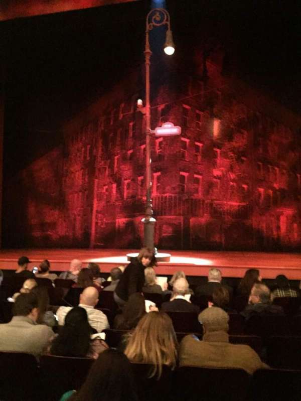 Longacre Theatre, bloc: Orchestra C, rangée: H, place: 108