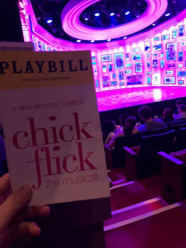 Westside Theatre Upstairs, bloc: Orchestra L, rangée: H, place: 1