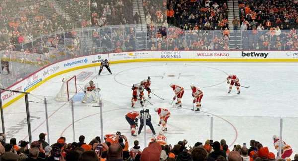 Xfinity Mobile Arena, bloc: 123, rangée: 21, place: 16