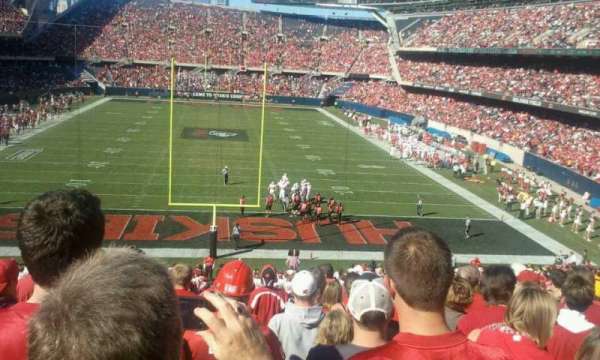 Soldier Field, bloc: 122