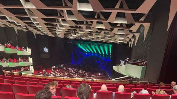 Salle Wilfrid-Pelletier, Place Des Arts, bloc: BAL-P, rangée: F, place: 64