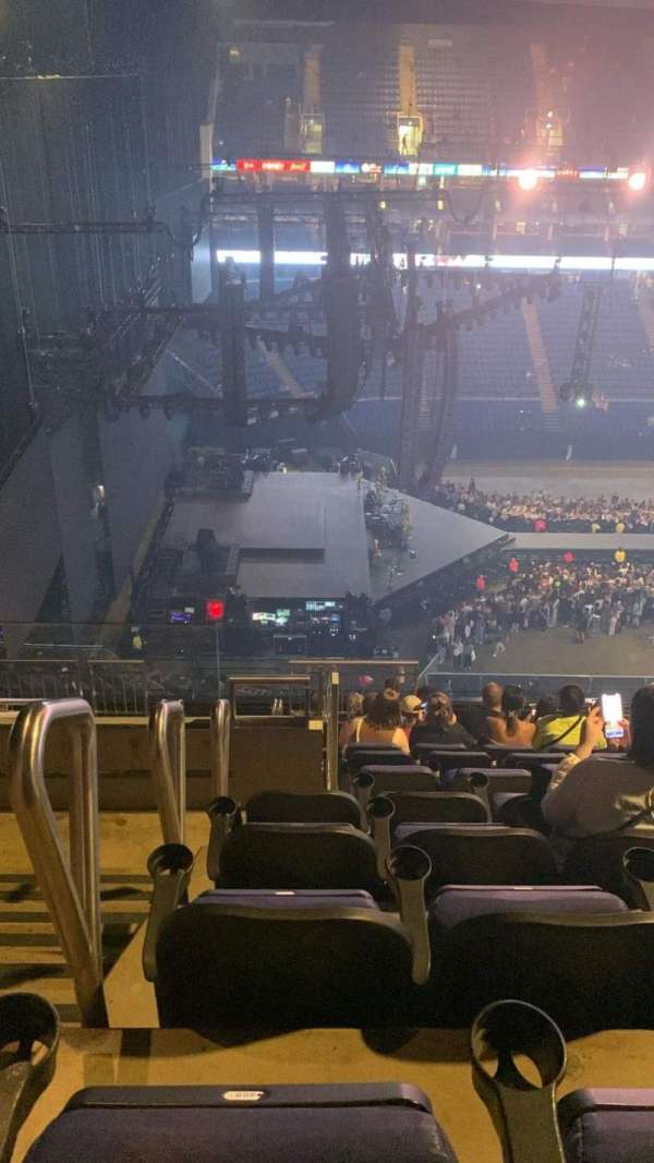 The O2, London, bloc: 401