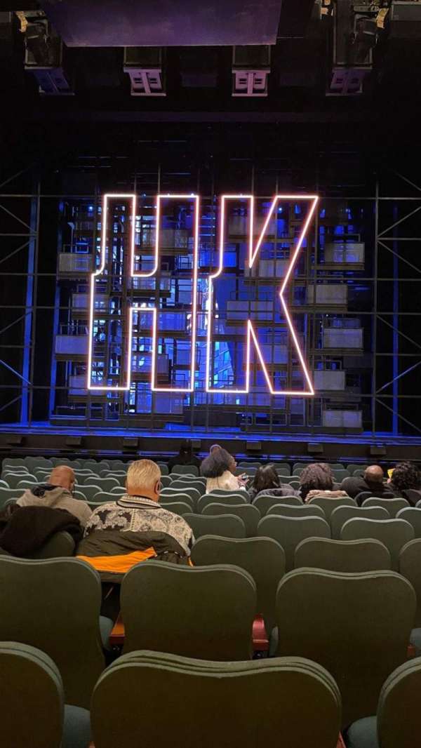 Shubert Theatre, bloc: Orchestra C, rangée: N, place: 106