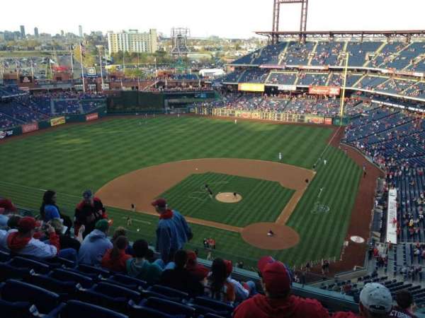 Citizens Bank Park, bloc: 423, rangée: 9, place: 9