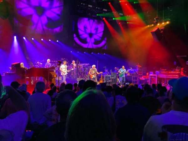 Cynthia Woods Mitchell Pavilion, bloc: 101, rangée: L, place: 24