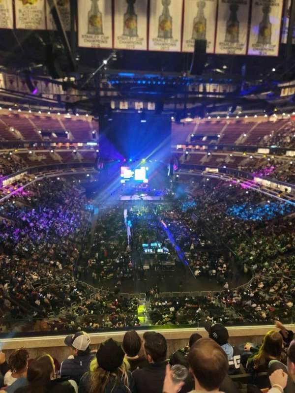United Center, bloc: 310, rangée: 5, place: 3