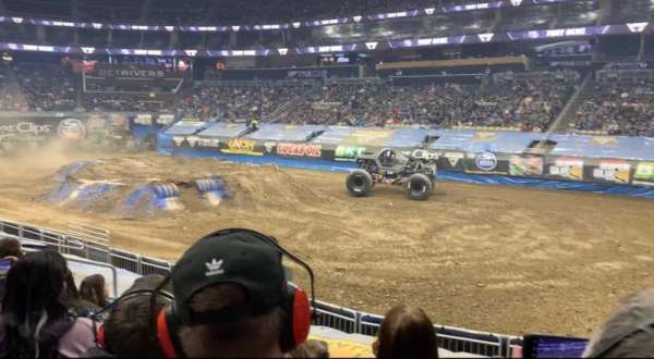 PPG Paints Arena, bloc: 110, rangée: Q, place: 9