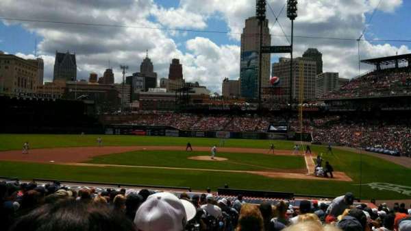 Comerica Park, bloc: 131, rangée: 26, place: 15