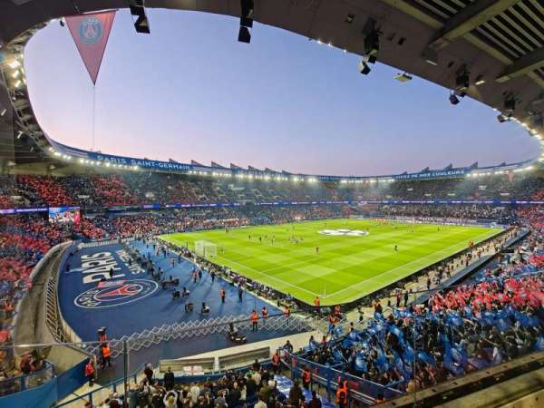 Parc des Princes, bloc: 302, rangée: 3, place: 49