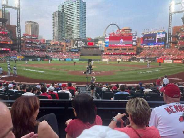 Busch Stadium, bloc: 150, rangée: 2, place: 8