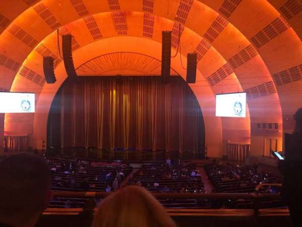 Radio City Music Hall, bloc: 1st Mezzanine 3, rangée: C, place: 302
