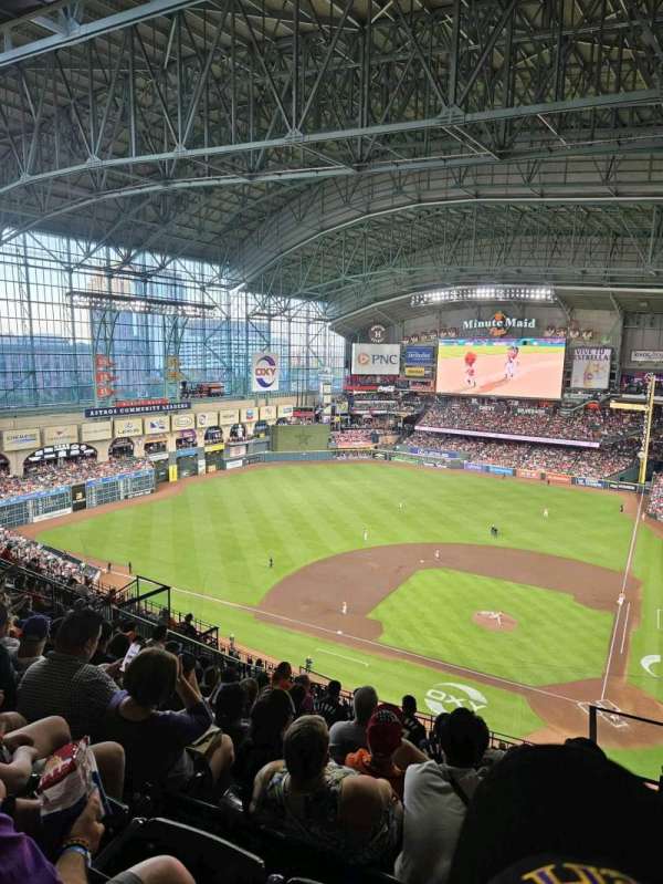 Daikin Park, bloc: 415, rangée: 10, place: 22