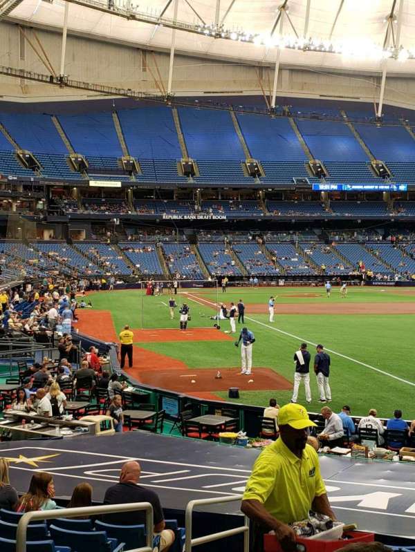 Tropicana Field, bloc: 138, rangée: W, place: 1