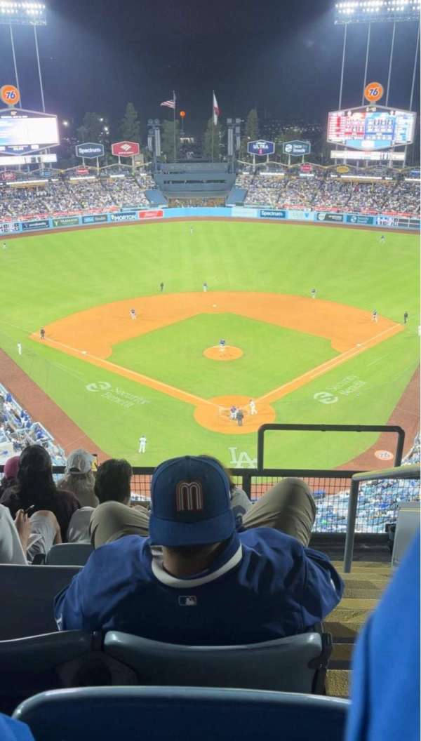 Dodger Stadium, bloc: 3TD, rangée: F, place: 1