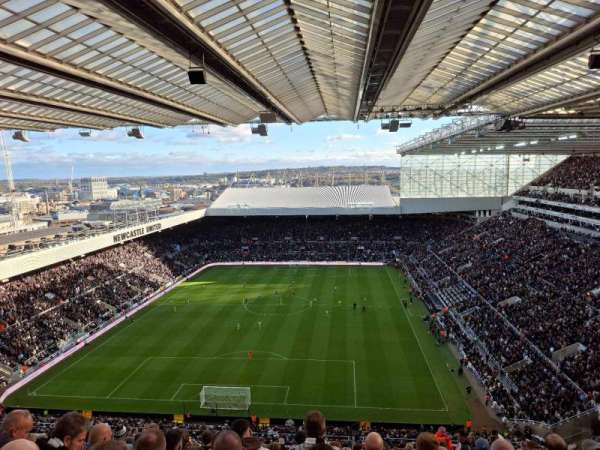 St James' Park, bloc: LS-L7J, rangée: R, place: 458