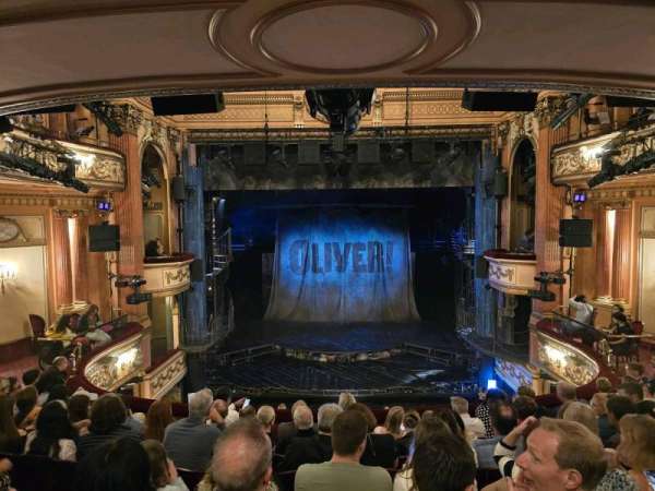 Gielgud Theatre, bloc: Dress Circle, rangée: G, place: 18