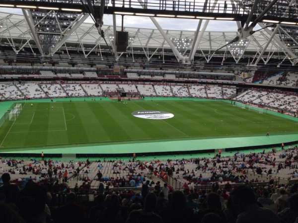 London Stadium, bloc: 233, rangée: 164, place: 517