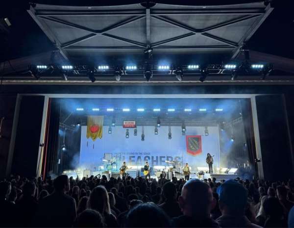 The Greek Theatre, bloc: A Center, rangée: L, place: 113